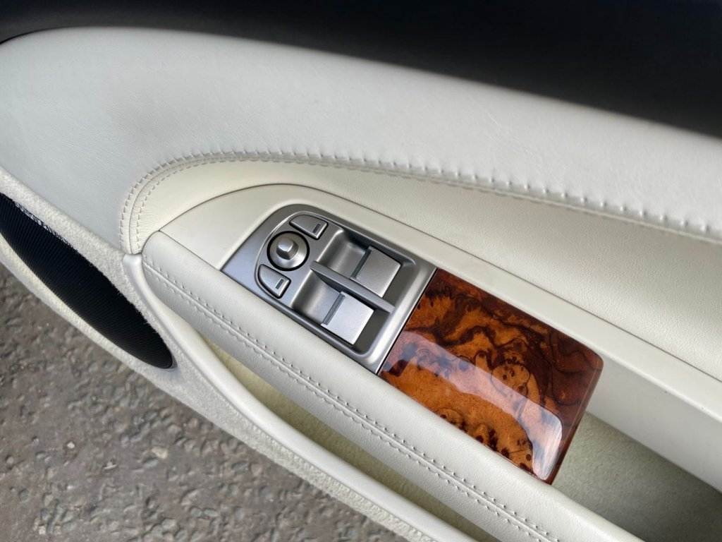 USED 2010 10 JAGUAR XK 5.0 XK PORTFOLIO 2d 385 BHP 