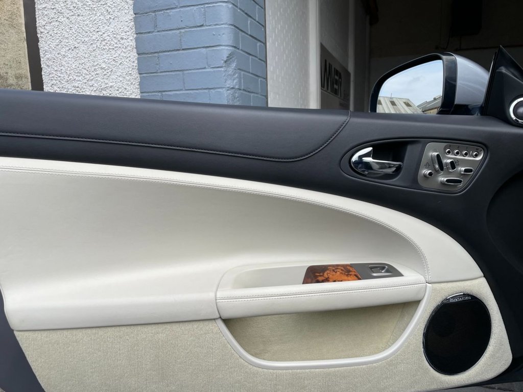 USED 2010 10 JAGUAR XK 5.0 XK PORTFOLIO 2d 385 BHP 