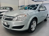 USED 2009 09 VAUXHALL ASTRA 1.6i 16v Club Hatchback 5dr Petrol Manual (155 g/km, 113 bhp) A/C,8Service Stamps,Low Miles!