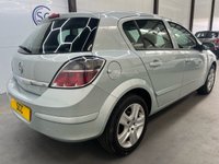 USED 2009 09 VAUXHALL ASTRA 1.6i 16v Club Hatchback 5dr Petrol Manual (155 g/km, 113 bhp) A/C,8Service Stamps,Low Miles!