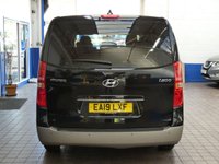 USED 2019 19 HYUNDAI i800 2.5 CRDI SE NAV 5d 168 BHP 8 SEATS SAT NAV HEATED SEATS PARKING SENSORS HYUNDAI WARRANTY TILL MARCH 2024