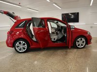 USED 2017 64 MERCEDES-BENZ B-CLASS 1.6 B 180 SPORT EXECUTIVE 5d 121 BHP STUNNING LOW MILEAGE WITH MERCEDES SERVICE RECORD