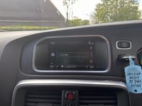 USED 2012 12 VOLVO V40 1.6 D2 SE LUX NAV 5d 113 BHP 