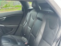 USED 2012 12 VOLVO V40 1.6 D2 SE LUX NAV 5d 113 BHP 