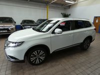 USED 2020 20 MITSUBISHI OUTLANDER 2.0 EXCEED 5d 148 BHP 7 SEATS SAT NAV LEATHER CAMERA LOW MILEAGE MITSUBISHI WARRANTY TILL MARCH 2025