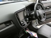 USED 2020 20 MITSUBISHI OUTLANDER 2.0 EXCEED 5d 148 BHP 7 SEATS SAT NAV LEATHER CAMERA LOW MILEAGE MITSUBISHI WARRANTY TILL MARCH 2025