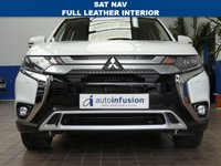 USED 2020 20 MITSUBISHI OUTLANDER 2.0 EXCEED 5d 148 BHP 7 SEATS SAT NAV LEATHER CAMERA LOW MILEAGE MITSUBISHI WARRANTY TILL MARCH 2025