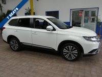USED 2020 20 MITSUBISHI OUTLANDER 2.0 EXCEED 5d 148 BHP 7 SEATS SAT NAV LEATHER CAMERA LOW MILEAGE MITSUBISHI WARRANTY TILL MARCH 2025