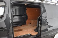 USED 2021 21 RENAULT TRAFIC 2.0 LL30 BLACK EDITION EDC ENERGY DCI 168 BHP Rare Automatic Black Edition