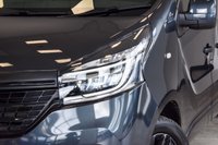 USED 2021 21 RENAULT TRAFIC 2.0 LL30 BLACK EDITION EDC ENERGY DCI 168 BHP Rare Automatic Black Edition