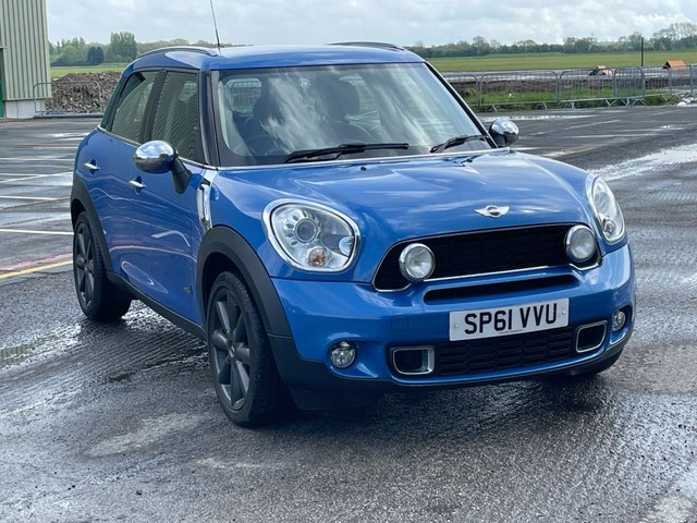 2011 61 MINI Countryman 2.0 COOPER SD ALL4 5d 141 BHP