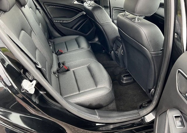 2017 Mercedes-Benz A-CLASS - Photo 6