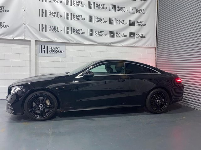 2019 Mercedes-Benz E-CLASS - Photo 2