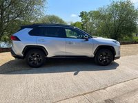 USED 2020 20 TOYOTA RAV4 2.5 VVT-I DYNAMIC 5d 215 BHP MANAGER SPECIAL DEAL OF THE WEEK