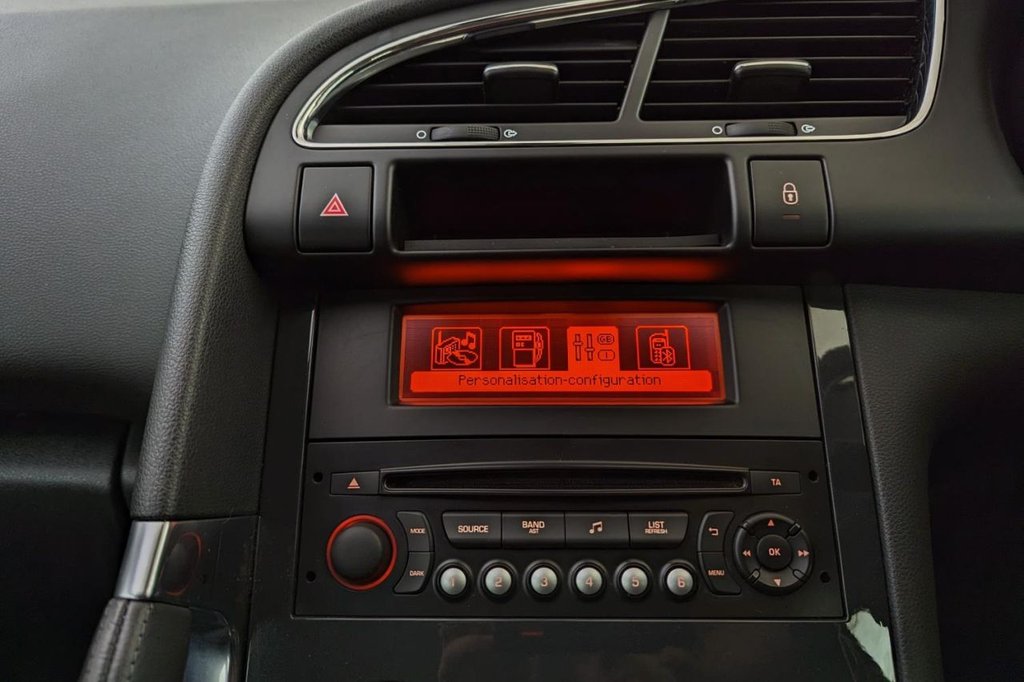 USED 2013 13 PEUGEOT 3008 1.6 HDI ACTIVE 5d  
