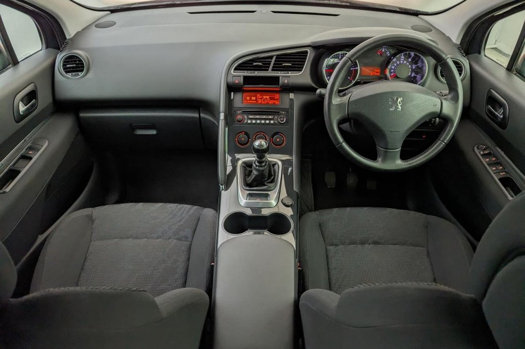 USED 2013 13 PEUGEOT 3008 1.6 HDI ACTIVE 5d  