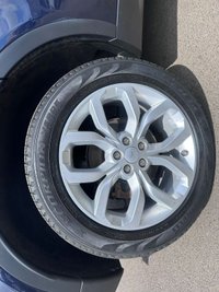 USED 2016 66 LAND ROVER DISCOVERY SPORT 2.0 TD4 HSE 5d 180 BHP ONLY 2 FORMER KEEPERS FROM NEW+7 SEATER+PANORAMIC GLASS ROOF+FULL LEATHER INTERIOR+SATELLITE NAVIGATION+BLUETOOTH+PARK ASSIST+CLIMATE CONTROL+19 INCH ALLOY WHEELS+READY TO DRIVE AWAY TODAY+FINANCE AND EXTENDED WARRANTY AVAILABLE ON THIS USED VEHICLE!!!!!!