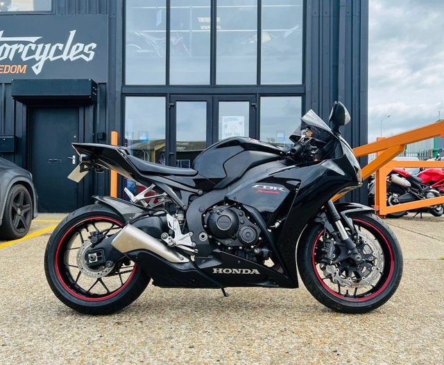 2017 66 Honda Cbr1000rr Fireblade - BUY ONLINE 24 HRS A DAY - FINANCE AVAILABLE - ALL TYPES OF CREDIT ACCEPTED