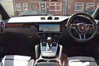 USED 2020 20 PORSCHE CAYENNE 3.0 V6 5d 456 BHP AIR SUSP / PAN ROOF / BOSE