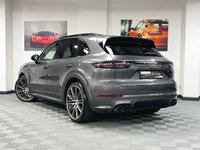 USED 2020 20 PORSCHE CAYENNE 3.0 V6 5d 456 BHP AIR SUSP / PAN ROOF / BOSE