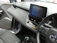 USED 2021 70 TOYOTA COROLLA 2.0 DESIGN 5d 181 BHP SAT NAV HEATED SEATS PARK SENSORS TOYOTA WARRANTY TILL JAN 2031