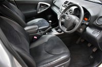 USED 2011 11 TOYOTA RAV-4 2.2 XT-R D-4D 5 DOOR 6-SPEED 150 BHP Bluetooth / Heated Front Seats