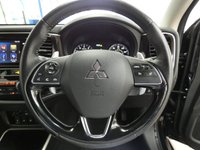 USED 2018 68 MITSUBISHI OUTLANDER 2.0 4 5d 148 BHP 4WD LEATHER HEATED CAMERA 1 OWNER 6 MONTHS GOLD WARRANTY