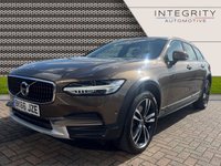 USED 2017 66 VOLVO V90 2.0 D5 POWERPULSE CROSS COUNTRY AWD 5d 231 BHP XENIUM PACK - B&W AUDIO