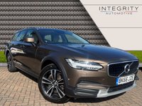 USED 2017 66 VOLVO V90 2.0 D5 POWERPULSE CROSS COUNTRY AWD 5d 231 BHP XENIUM PACK - B&W AUDIO