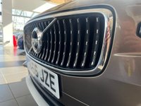 USED 2017 66 VOLVO V90 2.0 D5 POWERPULSE CROSS COUNTRY AWD 5d 231 BHP XENIUM PACK - B&W AUDIO