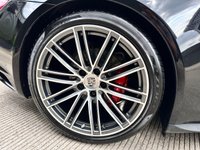USED 2017 67 PORSCHE 911 3.0 CARRERA 4S PDK 2d 414 BHP F/P/S/H Porsche Warranty 03/24