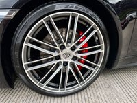 USED 2017 67 PORSCHE 911 3.0 CARRERA 4S PDK 2d 414 BHP F/P/S/H Porsche Warranty 03/24