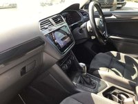 USED 2018 18 VOLKSWAGEN TIGUAN 2.0 SEL TDI BLUEMOTION TECHNOLOGY DSG 5d 148 BHP Panoramic Sunroof+Parking Sensors
