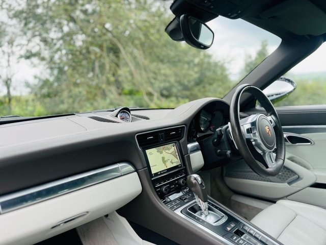 2014 PORSCHE 911 3.8 TARGA 4S PDK 2d 400 BHP - Photo 11