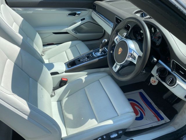 2014 PORSCHE 911 3.8 TARGA 4S PDK 2d 400 BHP - Photo 4