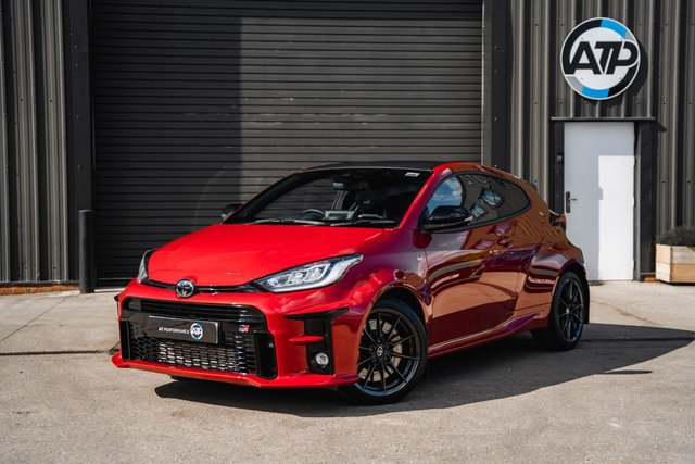 2022 71 Toyota Yaris 1.6 GR-Y CIRCUIT 3d 257 BHP