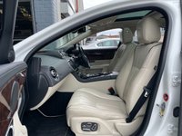 USED 2015 15 JAGUAR XJ 3.0 D V6 PORTFOLIO 4d 275 BHP 