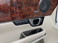 USED 2015 15 JAGUAR XJ 3.0 D V6 PORTFOLIO 4d 275 BHP 