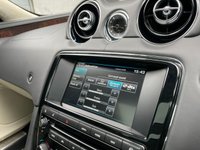 USED 2015 15 JAGUAR XJ 3.0 D V6 PORTFOLIO 4d 275 BHP 