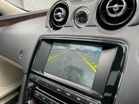USED 2015 15 JAGUAR XJ 3.0 D V6 PORTFOLIO 4d 275 BHP 