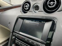 USED 2015 15 JAGUAR XJ 3.0 D V6 PORTFOLIO 4d 275 BHP 