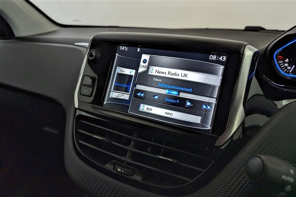USED 2014 14 PEUGEOT 2008 1.6 E-HDI ALLURE 5d  