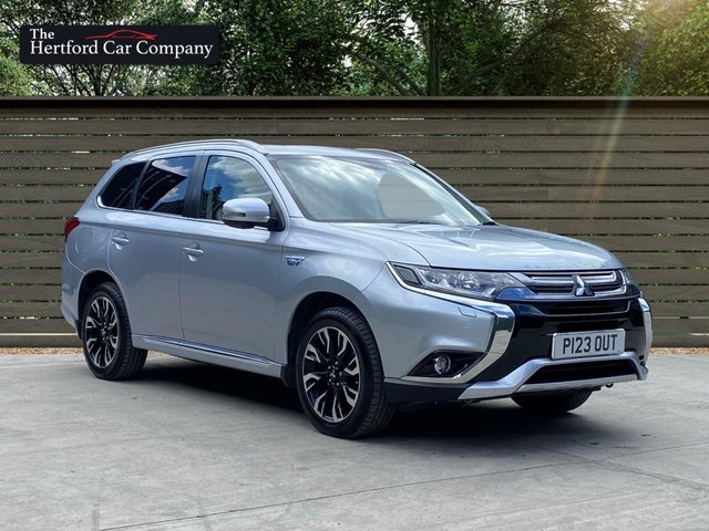 2017 17 Mitsubishi Outlander 2.0 PHEV 5H 5d 200 BHP