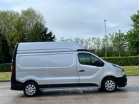 USED 2015 65 RENAULT TRAFIC 1.6 LH29 BUSINESS ENERGY DCI H/R P/V 120 BHP PRICE 12041.67+ VAT TOTAL =14450