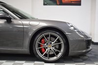 USED 2017 54 PORSCHE 911 3.0 CARRERA S PDK 2d 414 BHP PAN ROOF / PDCC / FRONT LIFT