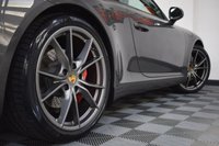 USED 2017 54 PORSCHE 911 3.0 CARRERA S PDK 2d 414 BHP PAN ROOF / PDCC / FRONT LIFT