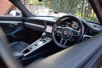 USED 2017 54 PORSCHE 911 3.0 CARRERA S PDK 2d 414 BHP PAN ROOF / PDCC / FRONT LIFT