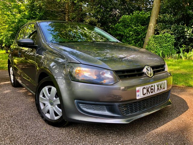 2012 61 Volkswagen Polo 1.2 S A/C 5d 70 BHP BLUETOOTH//X6 VW MAIN DEALER/SPECIALIST SERVICE HISTORY//AIRCON/RECENT NEW  FRONT TYRES AND BRAKE DISCS AND PADS 
