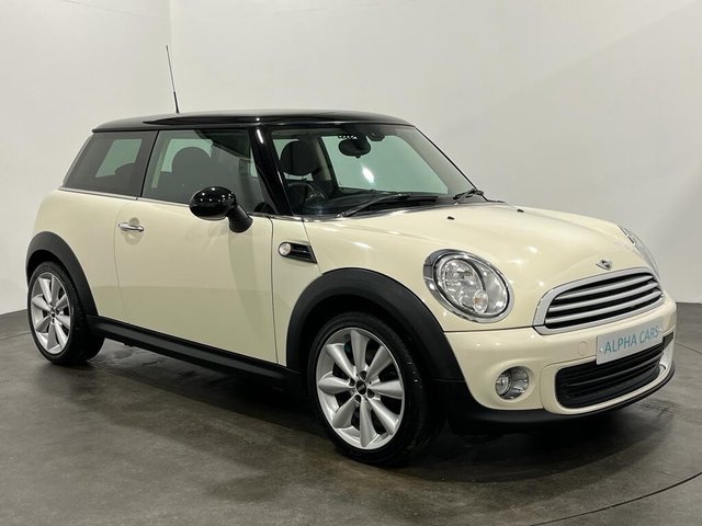 2013 63 MINI Hatch Cooper 1.6 COOPER 3d 122 BHP