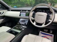 USED 2018 18 LAND ROVER RANGE ROVER VELAR 3.0 R-DYNAMIC HSE 5d 296 BHP **** HUGE SPEC ***** 2018 RANGE ROVER VELAR 3.0 R-DYNAMIC HSE AUTOMATIC - OVER &pound;80K LIST WHEN NEW WITH OPTIONS ( SEE VAST LIST) - 1 FORMER KEEPER - FULL JLR SERVICE HISTORY